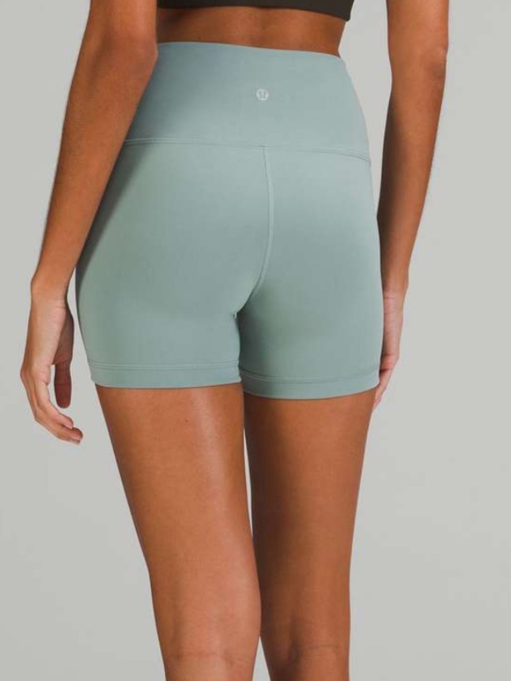 Lululemon wunder train 6” biker shorts Misty glade size 4